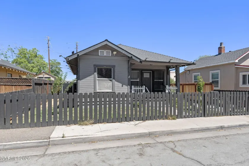1558 A, Sparks, Nevada 89431, 3 Bedrooms Bedrooms, ,1 BathroomBathrooms,Residential,Residential,A,0,260009728