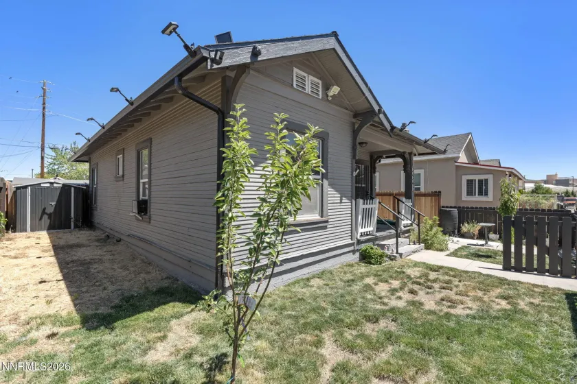1558 A, Sparks, Nevada 89431, 3 Bedrooms Bedrooms, ,1 BathroomBathrooms,Residential,Residential,A,0,260009728