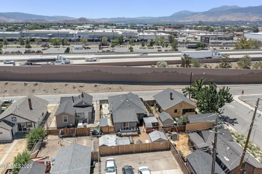 1558 A, Sparks, Nevada 89431, 3 Bedrooms Bedrooms, ,1 BathroomBathrooms,Residential,Residential,A,0,260009728