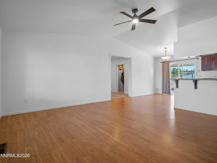 1658 Sunshine, Minden, Nevada 89423, 4 Bedrooms Bedrooms, ,2 BathroomsBathrooms,Residential,Residential,Sunshine,0,260009731