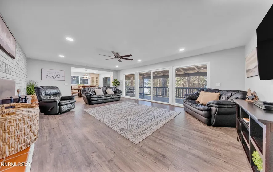 6545 Dyer, Almanor, California 96137, 4 Bedrooms Bedrooms, ,4 BathroomsBathrooms,Residential,Residential,Dyer,0,260009732