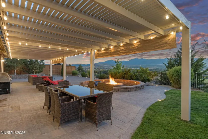 10455 Gold Mine, Reno, Nevada 89521, 4 Bedrooms Bedrooms, ,2 BathroomsBathrooms,Residential,Residential,Gold Mine,0,260009734