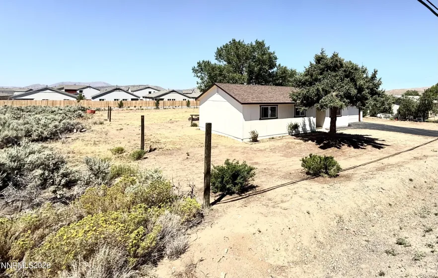 7915 Tholl, Reno, Nevada 89506, 3 Bedrooms Bedrooms, ,2 BathroomsBathrooms,Residential,Residential,Tholl,0,260009762