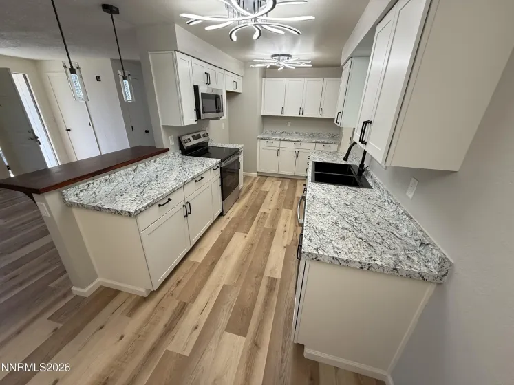 7915 Tholl, Reno, Nevada 89506, 3 Bedrooms Bedrooms, ,2 BathroomsBathrooms,Residential,Residential,Tholl,0,260009762