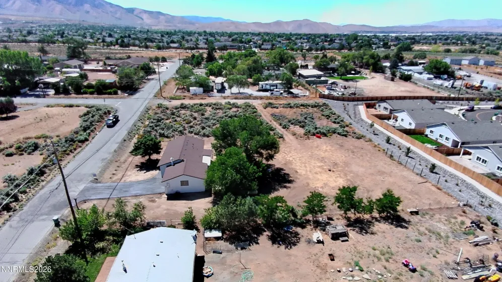 7915 Tholl, Reno, Nevada 89506, 3 Bedrooms Bedrooms, ,2 BathroomsBathrooms,Residential,Residential,Tholl,0,260009762