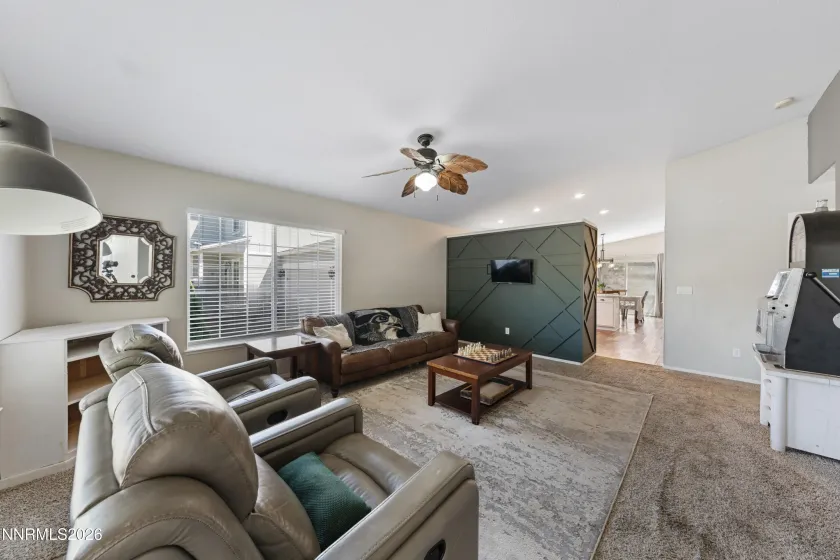 17240 Desert Lake, Reno, Nevada 89508, 4 Bedrooms Bedrooms, ,2 BathroomsBathrooms,Residential,Residential,Desert Lake,0,260009765