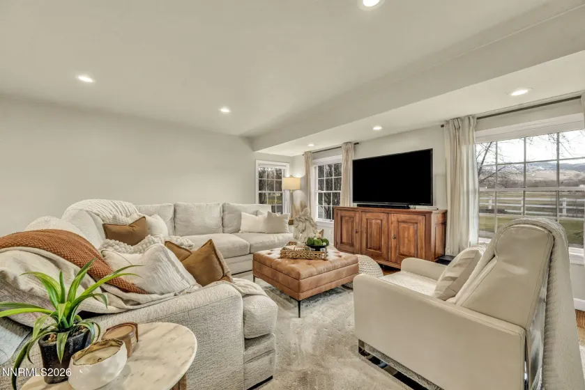 2501 Holcomb Ranch, Reno, Nevada 89511, 6 Bedrooms Bedrooms, ,7 BathroomsBathrooms,Residential,Residential,Holcomb Ranch,0,260004222