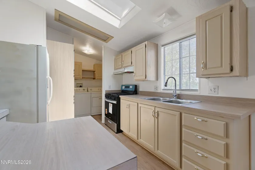 4210 Deodar, Silver Springs, Nevada 89429, 3 Bedrooms Bedrooms, ,2 BathroomsBathrooms,Residential,Residential,Deodar,0,260009766