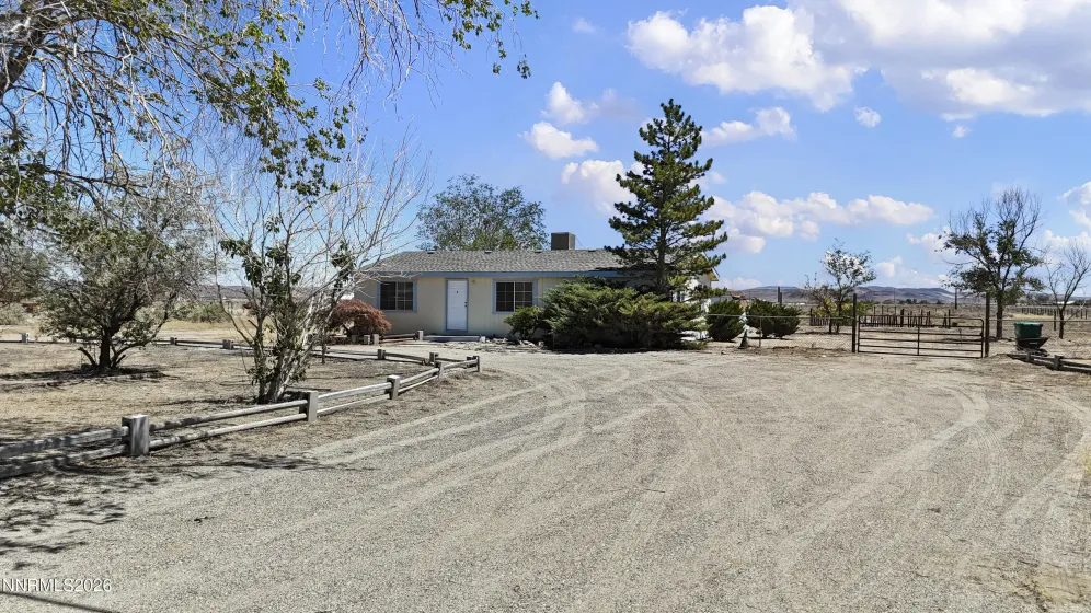 4210 Deodar, Silver Springs, Nevada 89429, 3 Bedrooms Bedrooms, ,2 BathroomsBathrooms,Residential,Residential,Deodar,0,260009766