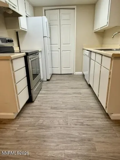 530 Patriot, Reno, Nevada 89511, 2 Bedrooms Bedrooms, ,2 BathroomsBathrooms,Residential,Residential,Patriot,0,260009726