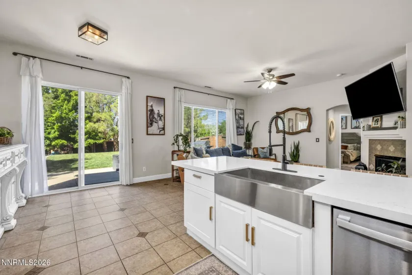 7787 Corneta, Sparks, Nevada 89436, 3 Bedrooms Bedrooms, ,2 BathroomsBathrooms,Residential,Residential,Corneta,0,260009730