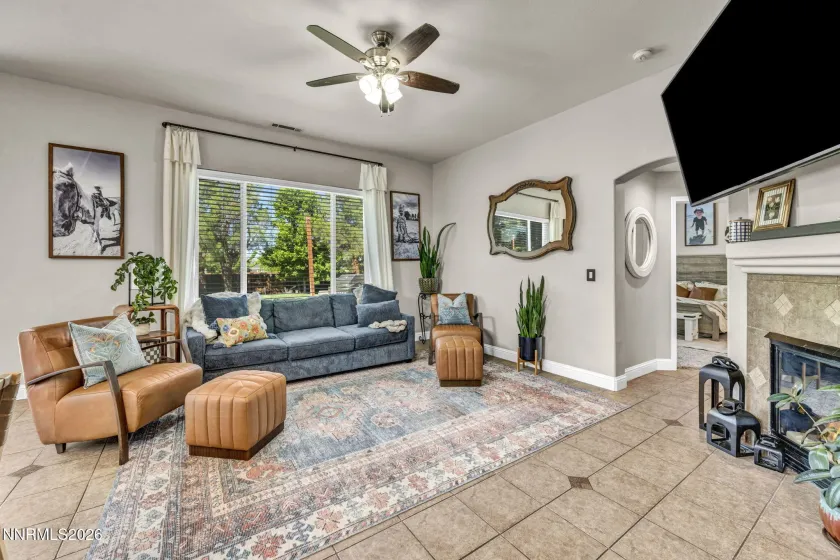 7787 Corneta, Sparks, Nevada 89436, 3 Bedrooms Bedrooms, ,2 BathroomsBathrooms,Residential,Residential,Corneta,0,260009730