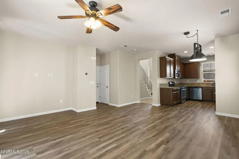 6755 Russian Thistle, Sparks, Nevada 89436, 3 Bedrooms Bedrooms, ,3 BathroomsBathrooms,Residential,Residential,Russian Thistle,0,260009768