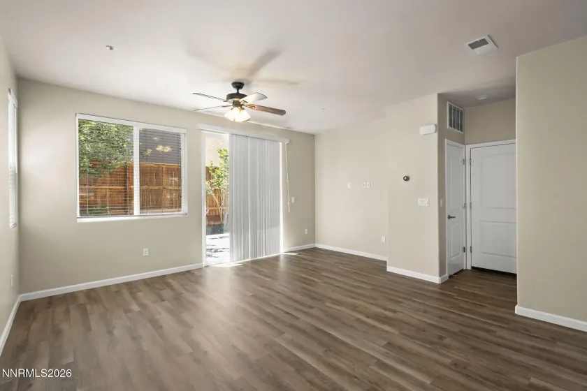 6755 Russian Thistle, Sparks, Nevada 89436, 3 Bedrooms Bedrooms, ,3 BathroomsBathrooms,Residential,Residential,Russian Thistle,0,260009768