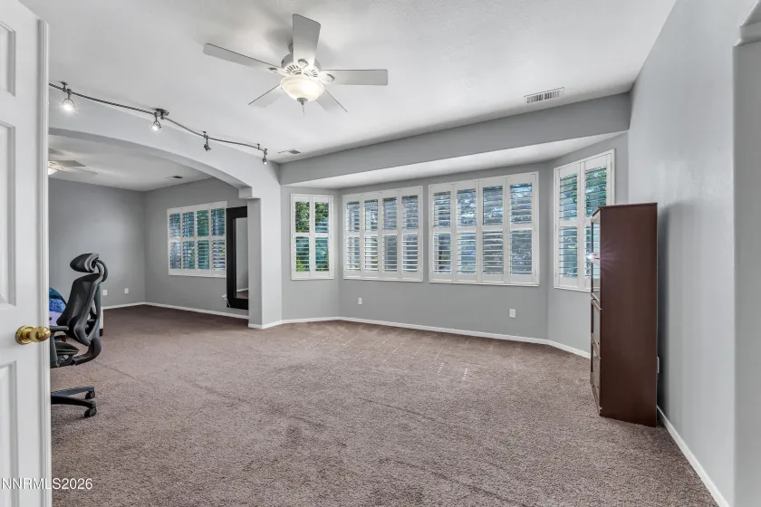 5058 Paseo, Sparks, Nevada 89436, 5 Bedrooms Bedrooms, ,3 BathroomsBathrooms,Residential,Residential,Paseo,0,260009774