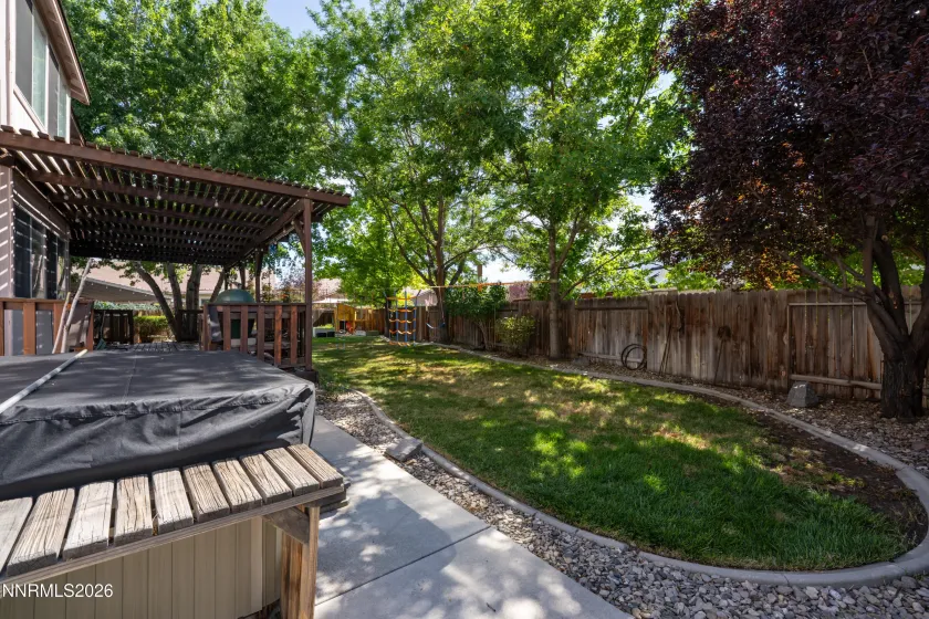 5058 Paseo, Sparks, Nevada 89436, 5 Bedrooms Bedrooms, ,3 BathroomsBathrooms,Residential,Residential,Paseo,0,260009774