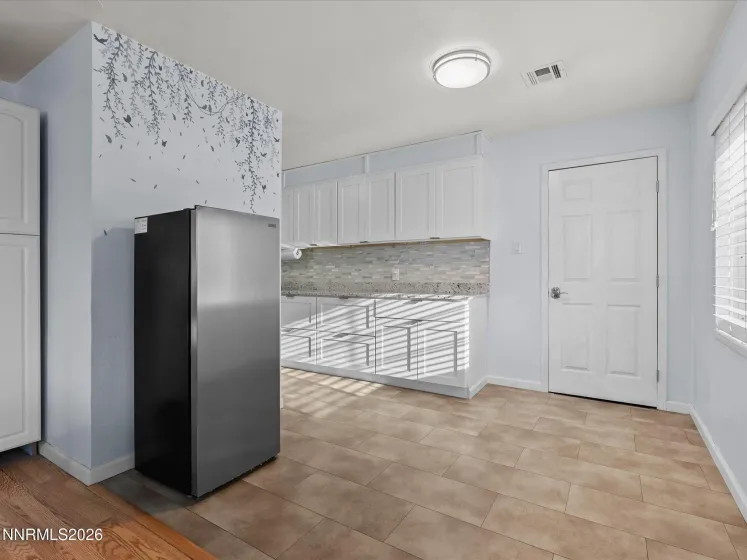 1330 Kirman, Reno, Nevada 89502, 4 Bedrooms Bedrooms, ,3 BathroomsBathrooms,Residential,Residential,Kirman,0,260009776