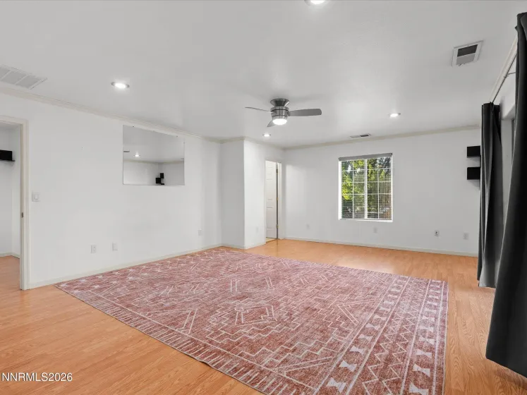 1330 Kirman, Reno, Nevada 89502, 4 Bedrooms Bedrooms, ,3 BathroomsBathrooms,Residential,Residential,Kirman,0,260009776