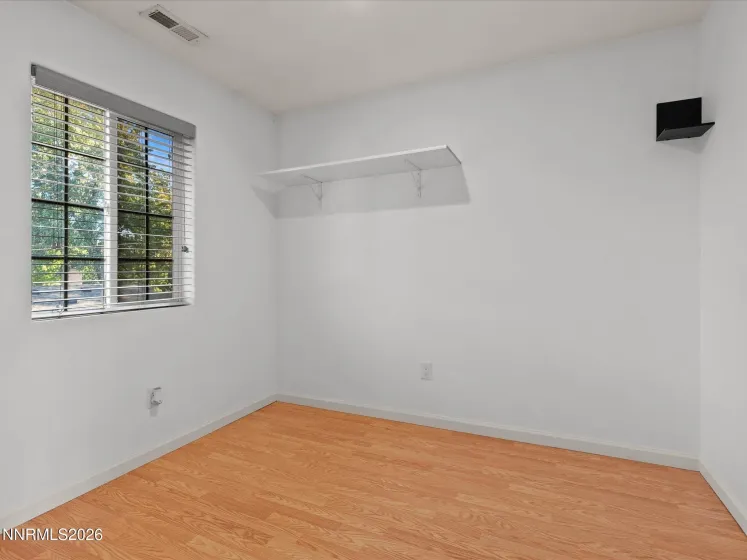 1330 Kirman, Reno, Nevada 89502, 4 Bedrooms Bedrooms, ,3 BathroomsBathrooms,Residential,Residential,Kirman,0,260009776