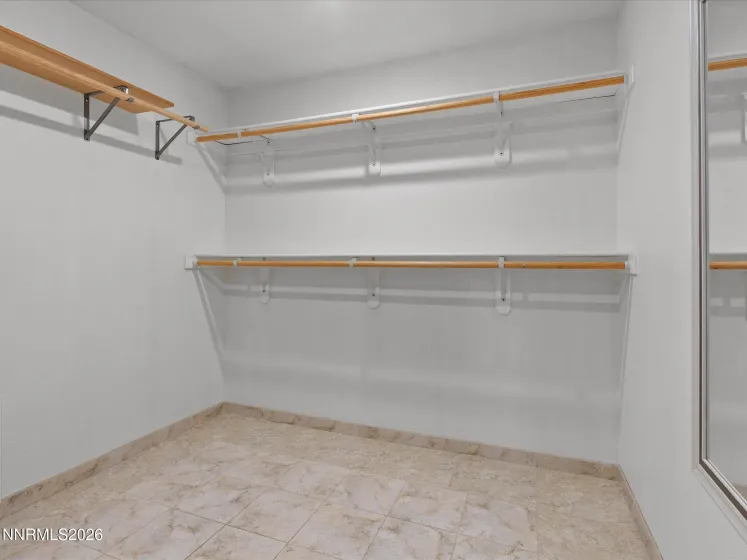 1330 Kirman, Reno, Nevada 89502, 4 Bedrooms Bedrooms, ,3 BathroomsBathrooms,Residential,Residential,Kirman,0,260009776