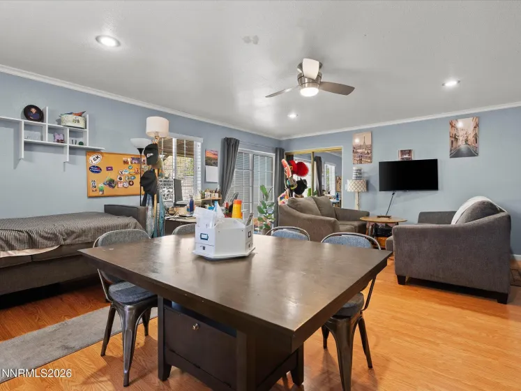 1330 Kirman, Reno, Nevada 89502, 4 Bedrooms Bedrooms, ,3 BathroomsBathrooms,Residential,Residential,Kirman,0,260009776