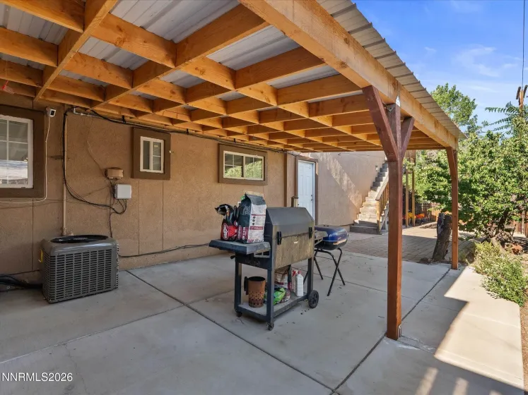 1330 Kirman, Reno, Nevada 89502, 4 Bedrooms Bedrooms, ,3 BathroomsBathrooms,Residential,Residential,Kirman,0,260009776
