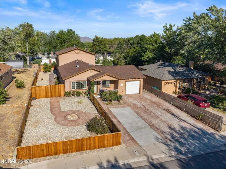 1330 Kirman, Reno, Nevada 89502, 4 Bedrooms Bedrooms, ,3 BathroomsBathrooms,Residential,Residential,Kirman,0,260009776