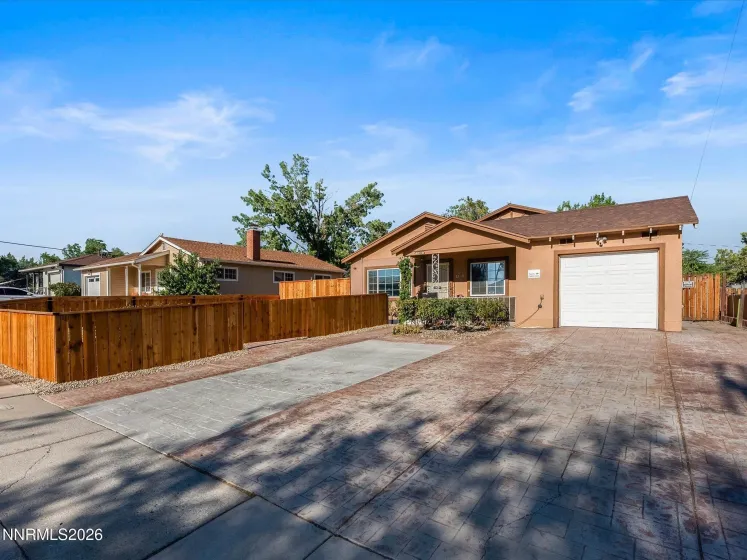 1330 Kirman, Reno, Nevada 89502, 4 Bedrooms Bedrooms, ,3 BathroomsBathrooms,Residential,Residential,Kirman,0,260009776