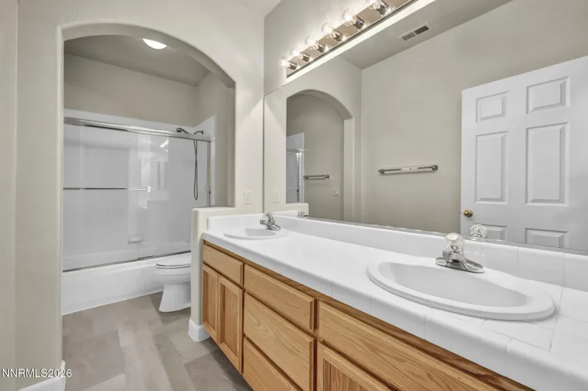 9530 Oakley, Reno, Nevada 89521, 3 Bedrooms Bedrooms, ,2 BathroomsBathrooms,Residential,Residential,Oakley,0,260009777