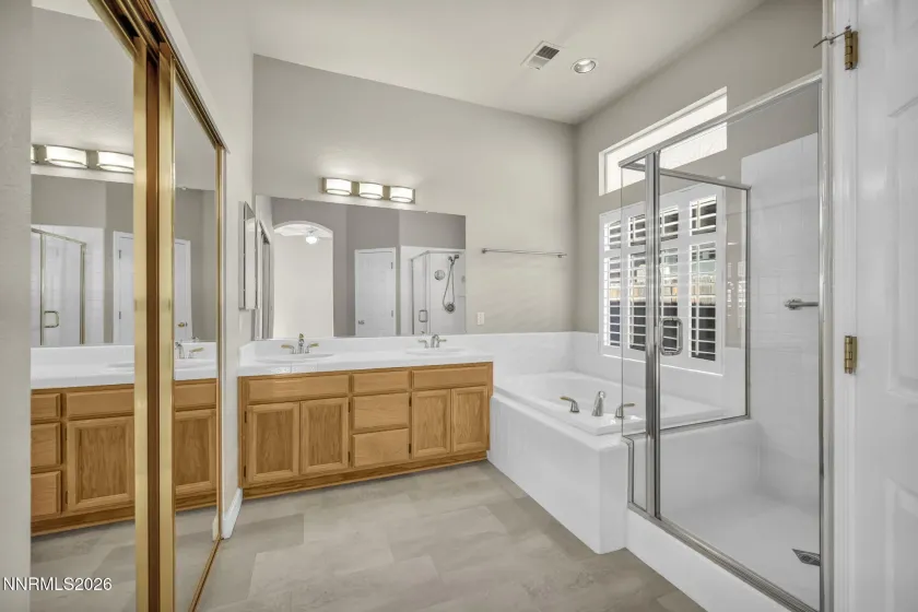 9530 Oakley, Reno, Nevada 89521, 3 Bedrooms Bedrooms, ,2 BathroomsBathrooms,Residential,Residential,Oakley,0,260009777