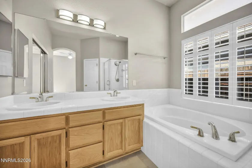 9530 Oakley, Reno, Nevada 89521, 3 Bedrooms Bedrooms, ,2 BathroomsBathrooms,Residential,Residential,Oakley,0,260009777