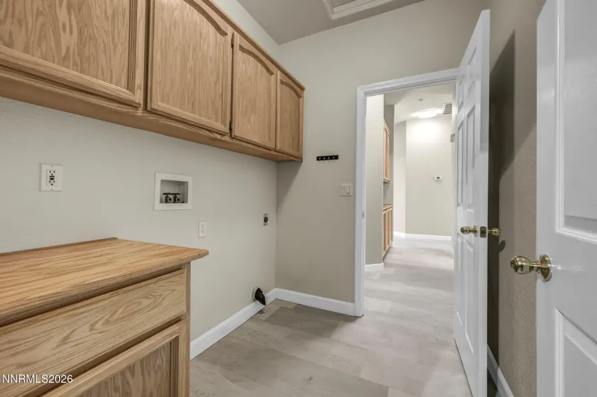 9530 Oakley, Reno, Nevada 89521, 3 Bedrooms Bedrooms, ,2 BathroomsBathrooms,Residential,Residential,Oakley,0,260009777