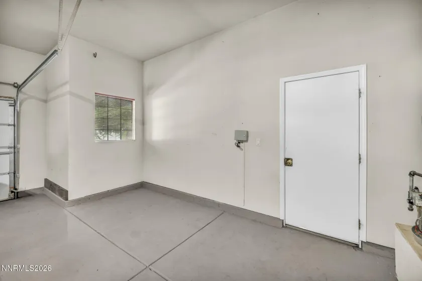 9530 Oakley, Reno, Nevada 89521, 3 Bedrooms Bedrooms, ,2 BathroomsBathrooms,Residential,Residential,Oakley,0,260009777