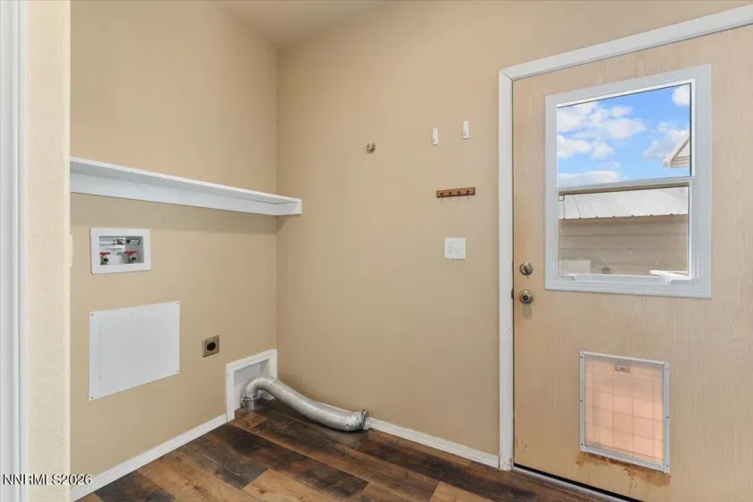 3913 Amber, Silver Springs, Nevada 89429, 4 Bedrooms Bedrooms, ,2 BathroomsBathrooms,Residential,Residential,Amber,0,260009778