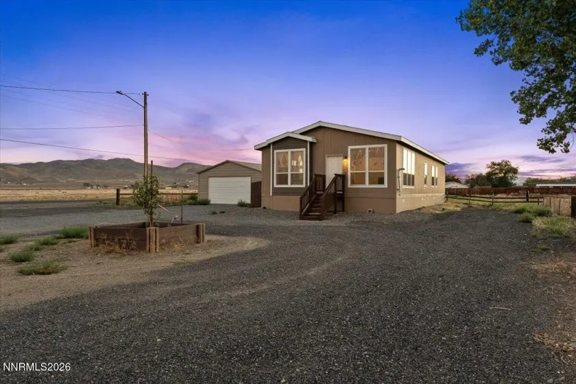 3913 Amber, Silver Springs, Nevada 89429, 4 Bedrooms Bedrooms, ,2 BathroomsBathrooms,Residential,Residential,Amber,0,260009778