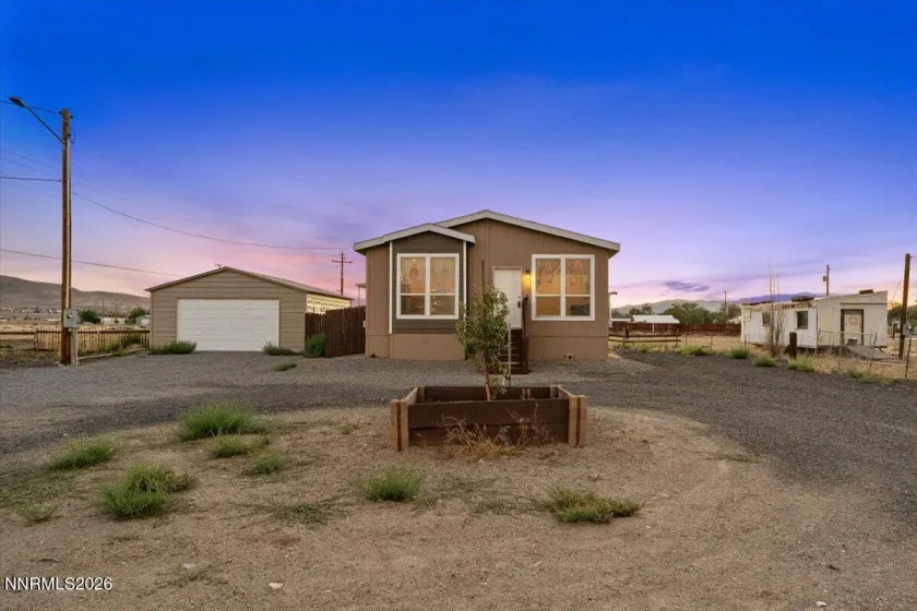 3913 Amber, Silver Springs, Nevada 89429, 4 Bedrooms Bedrooms, ,2 BathroomsBathrooms,Residential,Residential,Amber,0,260009778