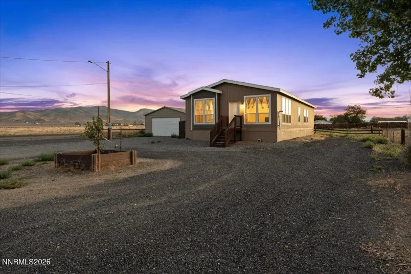 3913 Amber, Silver Springs, Nevada 89429, 4 Bedrooms Bedrooms, ,2 BathroomsBathrooms,Residential,Residential,Amber,0,260009778