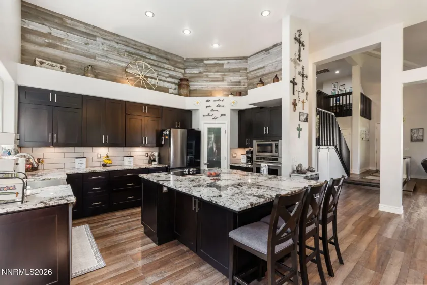 6391 Toronto, Sparks, Nevada 89436, 6 Bedrooms Bedrooms, ,4 BathroomsBathrooms,Residential,Residential,Toronto,0,260009779