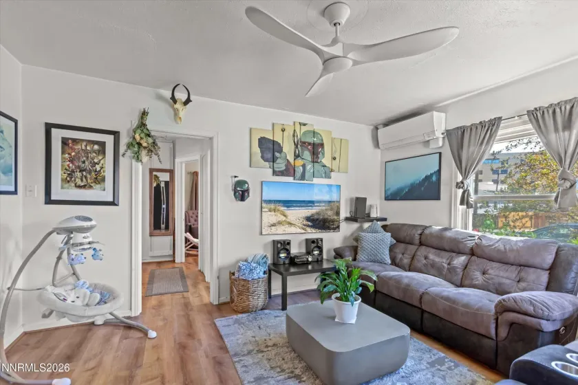 545 Claremont, Reno, Nevada 89502, 2 Bedrooms Bedrooms, ,1 BathroomBathrooms,Residential,Residential,Claremont,0,260009782