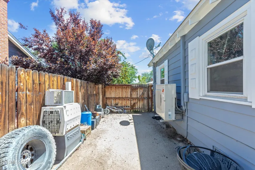 545 Claremont, Reno, Nevada 89502, 2 Bedrooms Bedrooms, ,1 BathroomBathrooms,Residential,Residential,Claremont,0,260009782