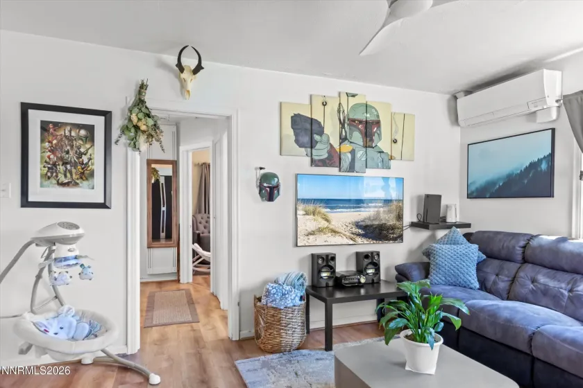 545 Claremont, Reno, Nevada 89502, 2 Bedrooms Bedrooms, ,1 BathroomBathrooms,Residential,Residential,Claremont,0,260009782