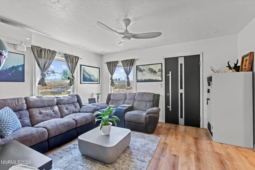 545 Claremont, Reno, Nevada 89502, 2 Bedrooms Bedrooms, ,1 BathroomBathrooms,Residential,Residential,Claremont,0,260009782