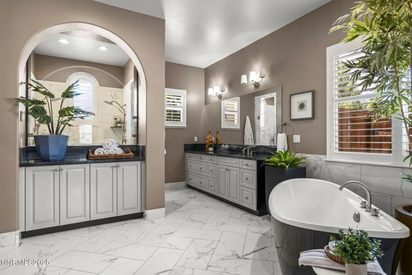 15100 Chateau, Reno, Nevada 89511, 3 Bedrooms Bedrooms, ,4 BathroomsBathrooms,Residential,Residential,Chateau,0,260009783