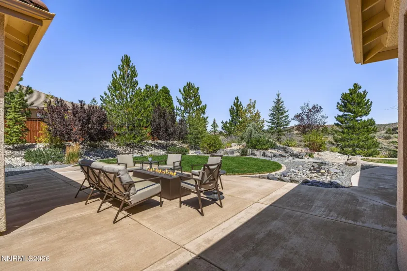 15100 Chateau, Reno, Nevada 89511, 3 Bedrooms Bedrooms, ,4 BathroomsBathrooms,Residential,Residential,Chateau,0,260009783