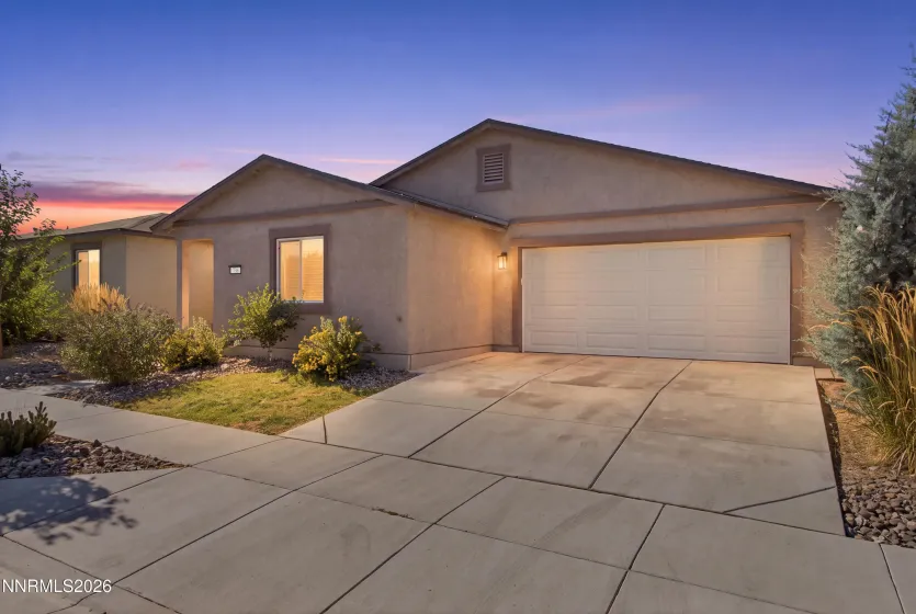 736 Valmy, Reno, Nevada 89506, 3 Bedrooms Bedrooms, ,2 BathroomsBathrooms,Residential,Residential,Valmy,0,260009785