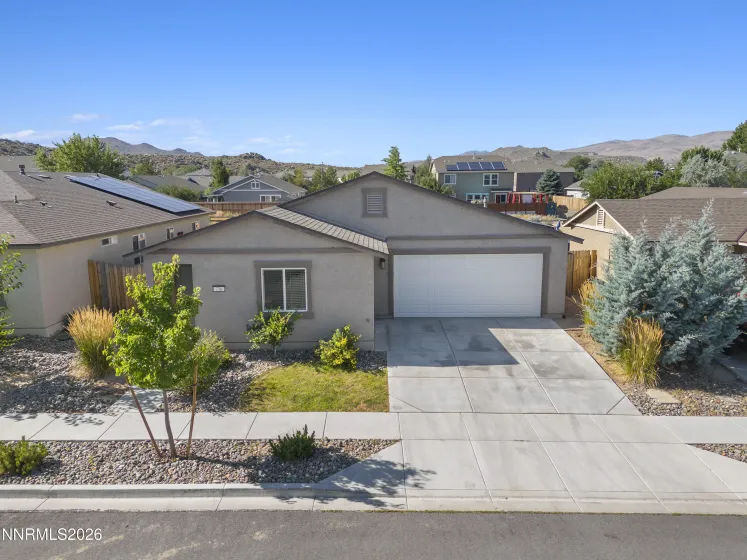 736 Valmy, Reno, Nevada 89506, 3 Bedrooms Bedrooms, ,2 BathroomsBathrooms,Residential,Residential,Valmy,0,260009785