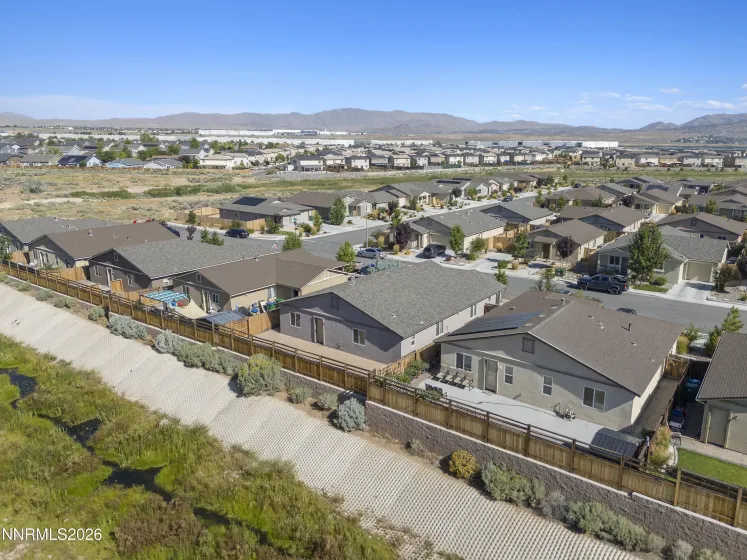 736 Valmy, Reno, Nevada 89506, 3 Bedrooms Bedrooms, ,2 BathroomsBathrooms,Residential,Residential,Valmy,0,260009785