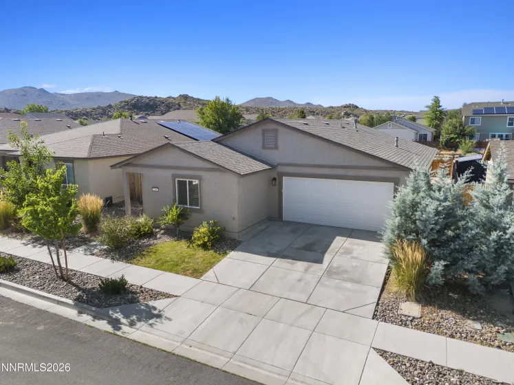 736 Valmy, Reno, Nevada 89506, 3 Bedrooms Bedrooms, ,2 BathroomsBathrooms,Residential,Residential,Valmy,0,260009785