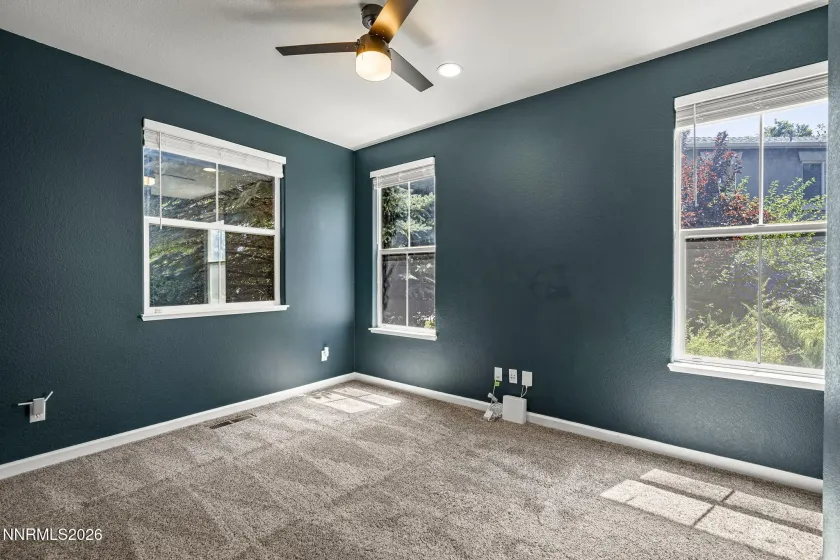560 Muir Pass, Sparks, Nevada 89436, 4 Bedrooms Bedrooms, ,3 BathroomsBathrooms,Residential,Residential,Muir Pass,0,260009791