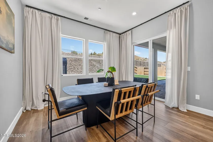 3249 Amaretto, Sparks, Nevada 89441, 4 Bedrooms Bedrooms, ,4 BathroomsBathrooms,Residential,Residential,Amaretto,0,260009792